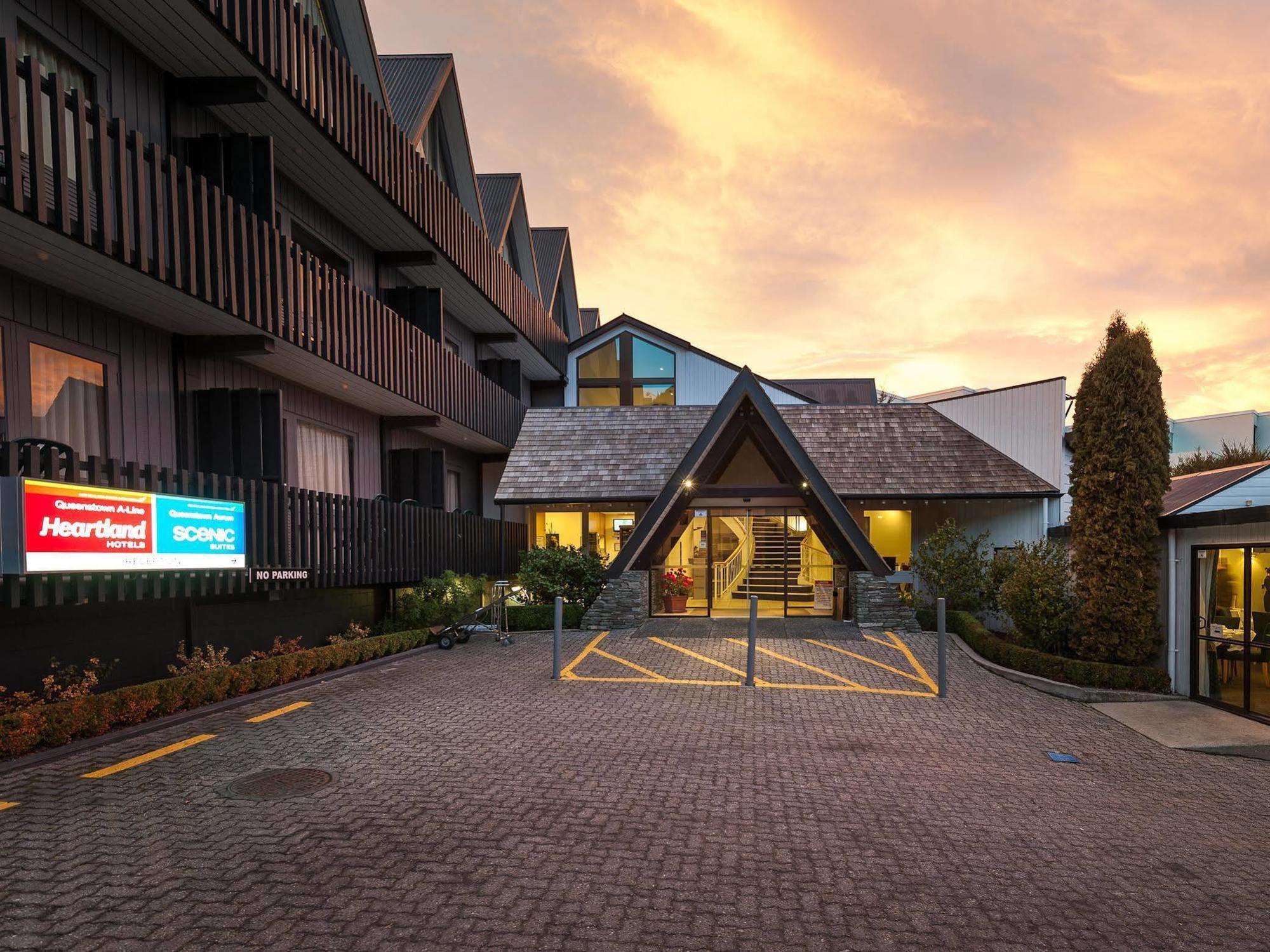 Heartland Hotel Queenstown Buitenkant foto